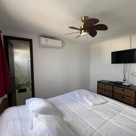 Apartamento Cozy Beachfront Great Views & Pool *