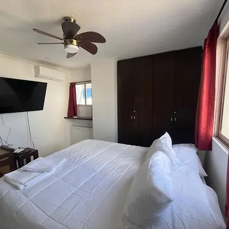 Cozy Beachfront Great Views & Pool Apartamento *