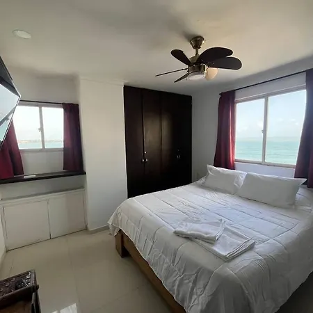 Apartamento Cozy Beachfront Great Views & Pool *