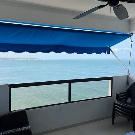Apartamento Cozy Beachfront Great Views & Pool Cartagena